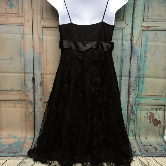 CACHE Lace with Brooch/Bow Cocktail Dress - Picture 5 of 6